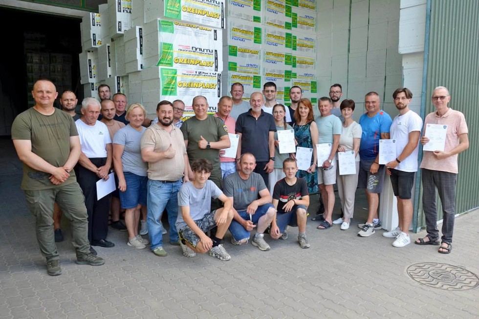 На Дрогобиччині триває підготовка населення до національного спротиву: навчання завершили 87 учасників