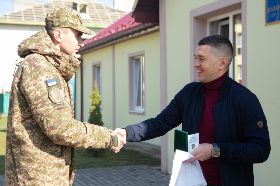 З подякою за службу: начальник Дрогобицької РВА привітав бійців Нацгвардії