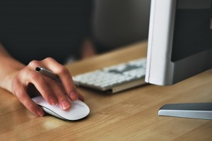 Відтепер суб&rsquo;єкти господарювання можуть стати на державний облік самостійно: як це працює
