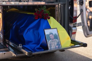 Дрогобицька громада прощається з полеглим воїном Петром Маслюком