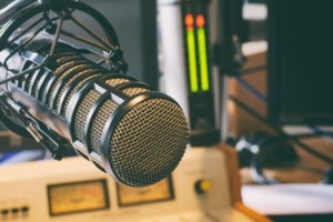 Начальник Дрогобицької РВА працівників працівників радіо, ТБ та зв&lsquo;язку з нагоди їхнього професійного свята