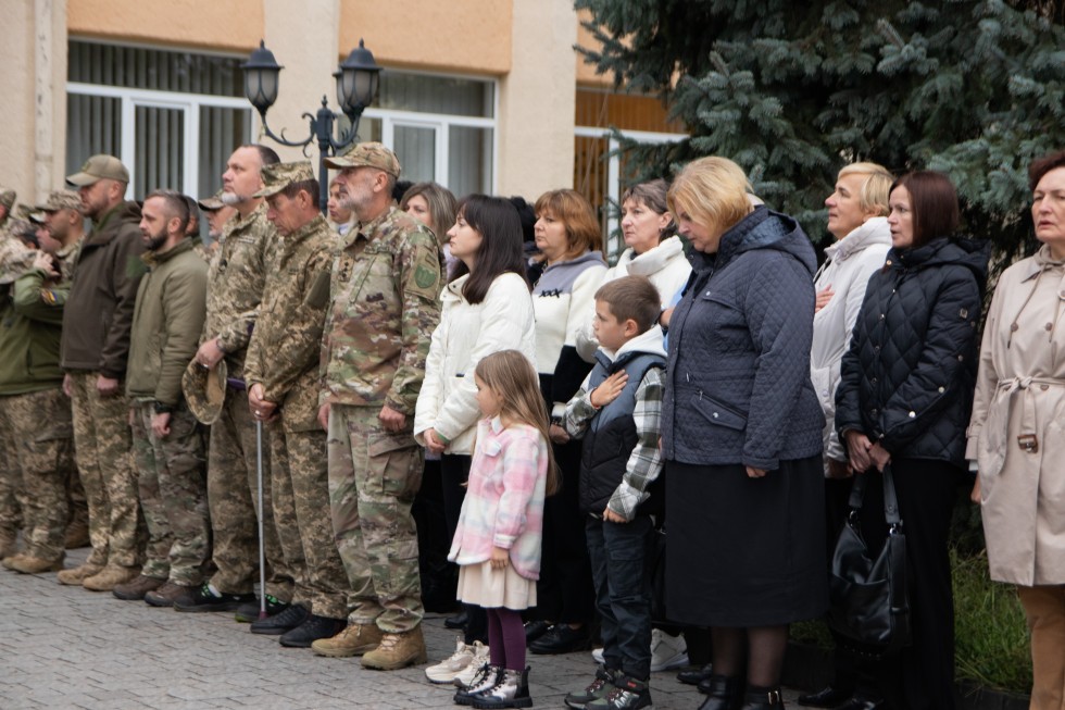 Завдячуємо всім і кожному: у День захисників та захисниць України відзначили військовослужбовців