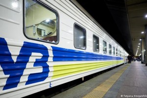 До Великодня Укрзалізниця запускає додаткові поїзди