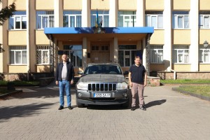 Дрогобицька РВА спільно з партнерами передала Jeep для військових Дрогобицька РВА спільно з партнерами передала Jeep для військових