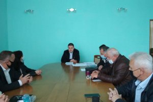 Роман Шлярп провів нараду з головами та представниками ТГ щодо мобілізаційних завдань