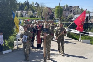 Дрогобиччина попрощалася із ще одним Захисником