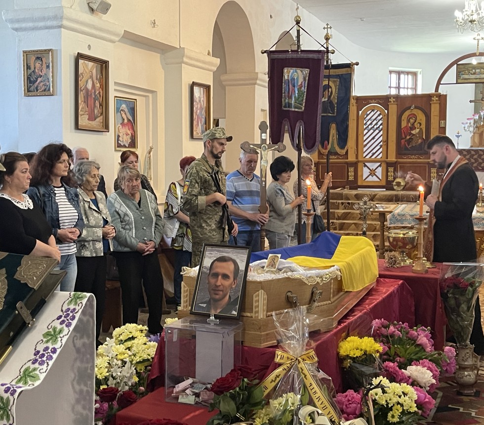 Дрогобиччина попрощалася із Захисником з Трускавця Олегом Бутенком