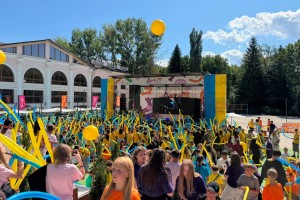 У Трускавці встановили Національний рекорд України: 3274 дитячі мрії об&rsquo;єднали на карті держави