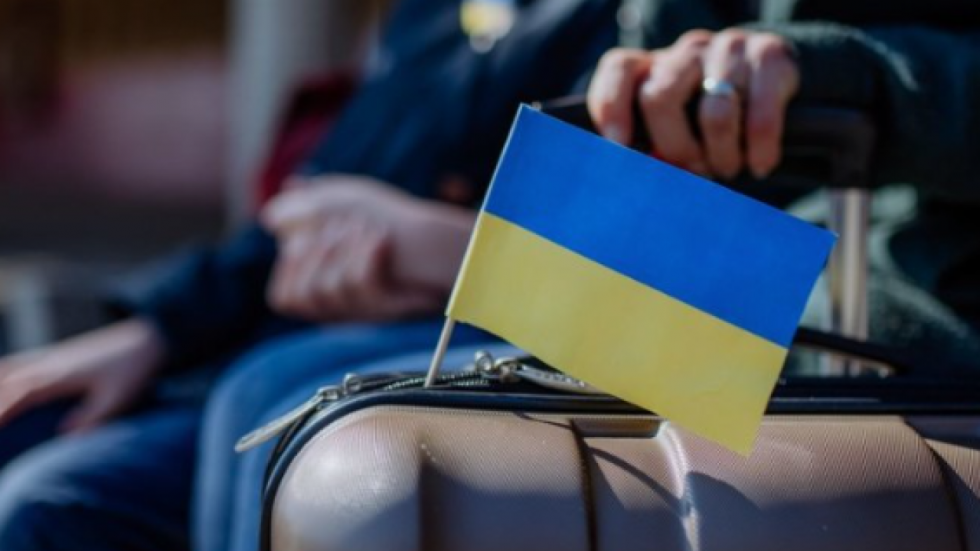 Уряд дозволив перетинати кордон студентам-чоловікам денної форми навчання, які беруть участь у програмі  академічної мобільності