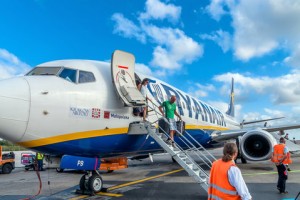 Підтримка авіаринку: зниження ставки ПДВ на послуги з внутрішніх авіаперевезень та створення фонду розвитку інфраструктури в галузі