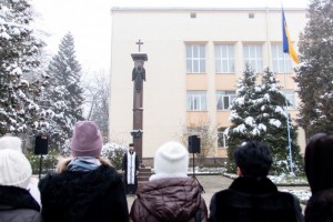 Завтра мешканців Дрогобиччини закликають долучитися до відзначення Дня Гідності і Свободи