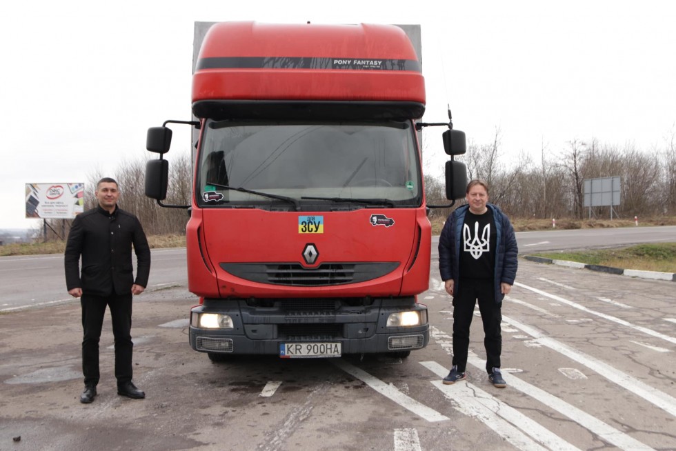 Для ЗСУ з Дрогобиччини відправили вантажівку