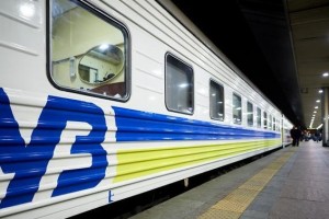 Укрзалізниця призначила евакуаційний потяг до Львова на 6 березня