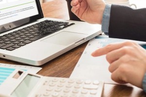 Хто і на які витрати має право скористатися податковою знижкою: детально