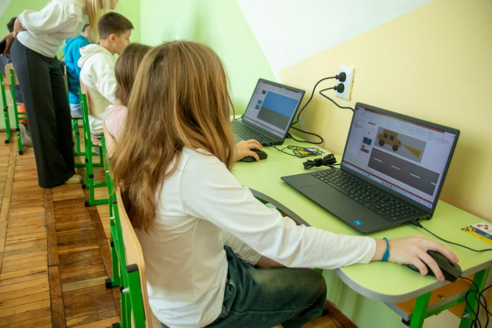 У Трускавці на базі школи №1 відкрили School Hub: тут проводитимуть уроки інформатики та позакласну роботу
