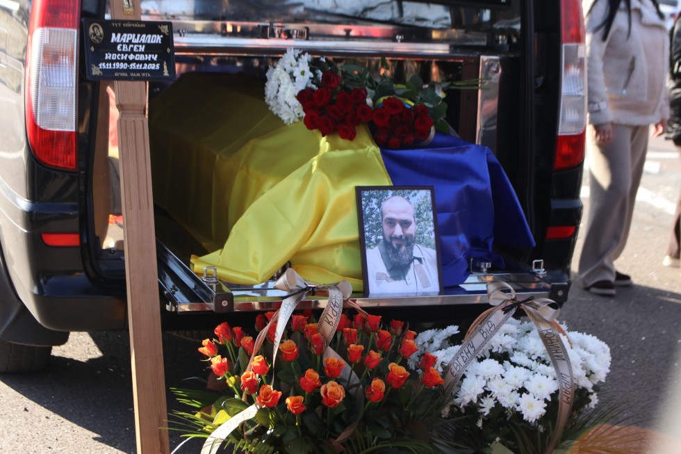 У Дрогобицькій громаді прощаються зі Захисниками Євгеном Маршалком та Іваном Музичаком
