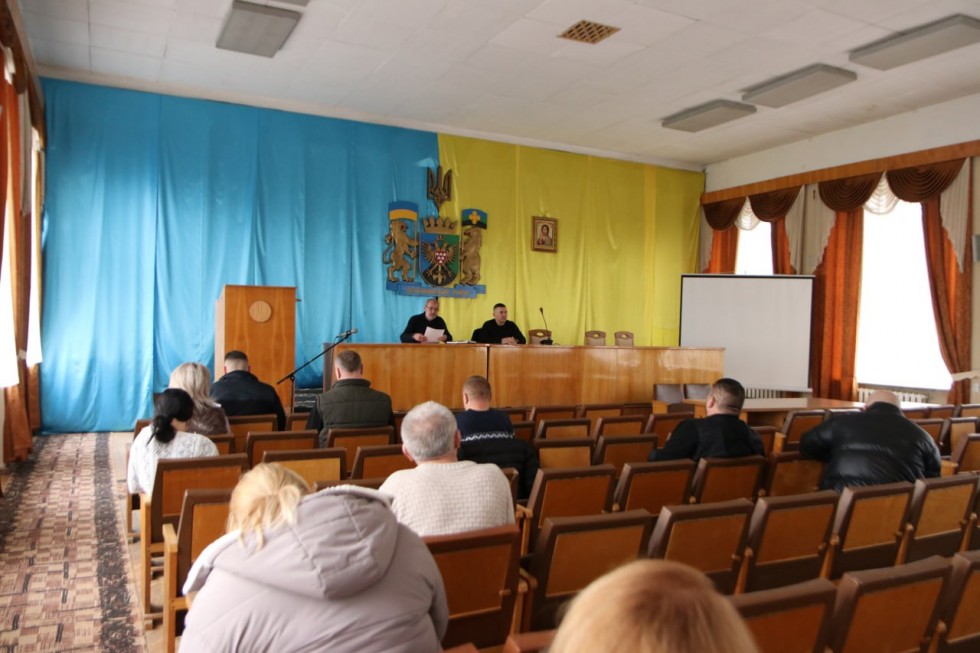 У Дрогобицькому районі провели позачергове засідання комісії з питань ТЕБ і НС