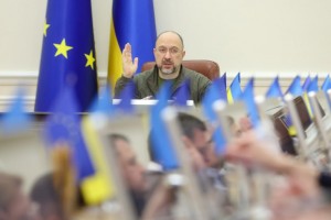 Денис Шмигаль закликав міжнародних партнерів тиснути на росію, аби вона відновила гідротехнічні споруди Каховської ГЕС