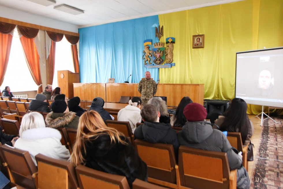 У Дрогобицькій РВА відбулась зустріч родин військових та громадських організацій із представниками оперативного командування &laquo;Захід&raquo;