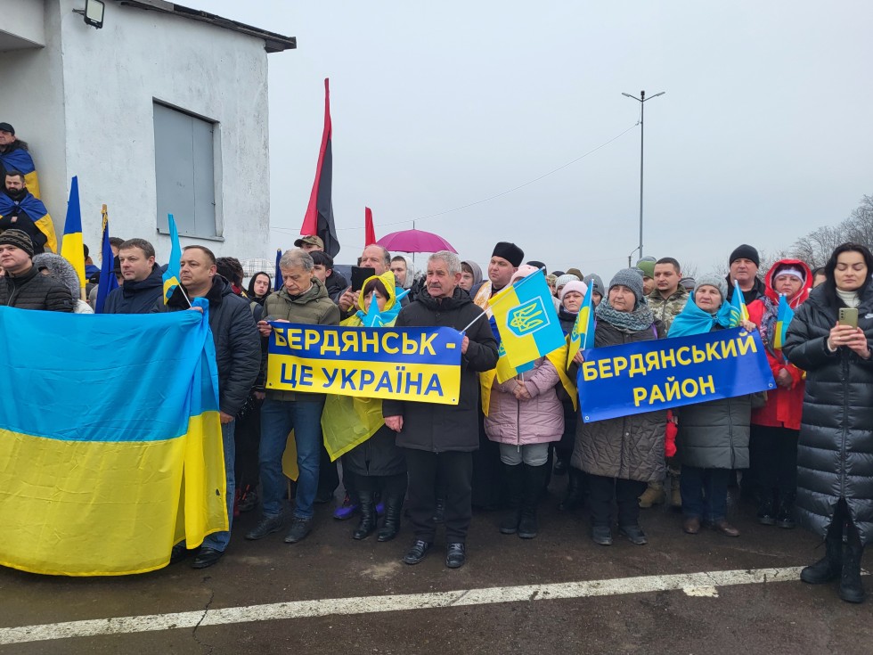 День Соборності у Дрогобицькому районі: жителі різних громад об’єдналися у ланцюг єдності День Соборності у Дрогобицькому районі: жителі різних громад об’єдналися у ланцюг єдності