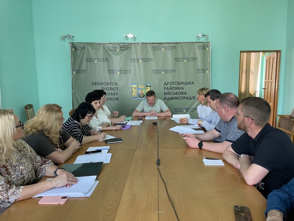 Ще двоє жителів Дрогобиччини отримають компенсацію за жилі приміщення: реалізація державної політики для ветеранів та ветеранок з інвалідністю