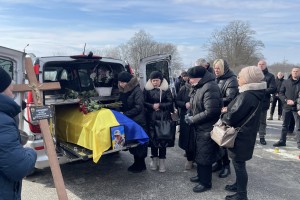 Дрогобиччина прощається зі захисником Остапом Василенком