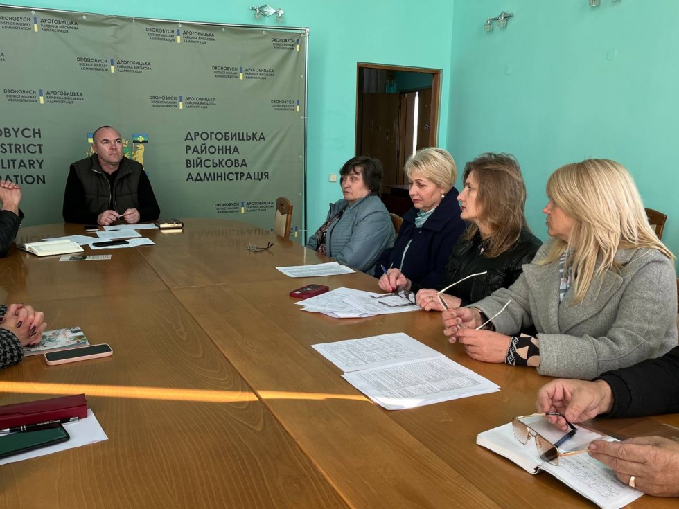 У Дрогобицькій РВА наголосили на необхідності дотримуватись соціальних стандартів виплати зарплати