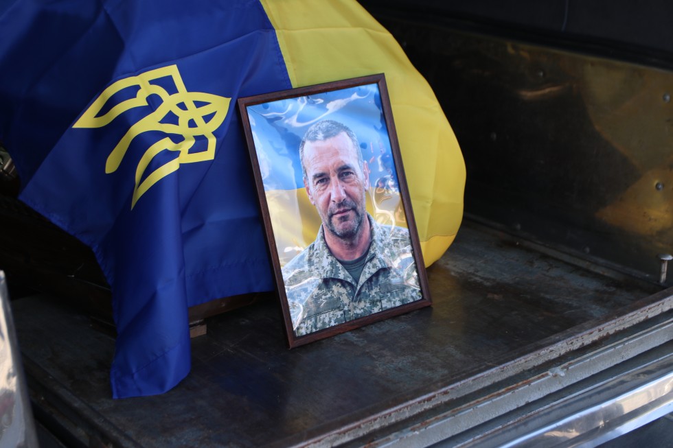 Майже два роки вважався зниклим безвісти: на щиті повернувся у Бориславську громаду Богдан Смиш