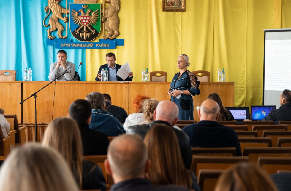 На Дрогобиччині офіційно презентували роботу консультаційно-координаційного центру для ВПО та родин військовослужбовців