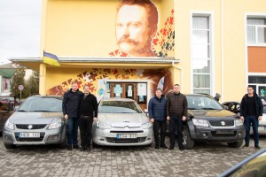 Ще чотири автомобілі для ЗСУ