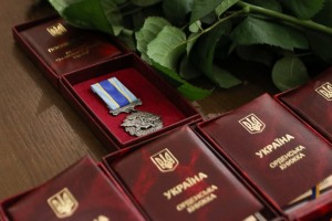 У День Героїв на Дрогобиччині вшанували пам&rsquo;ять полеглих воїнів та відзначили Захисників України