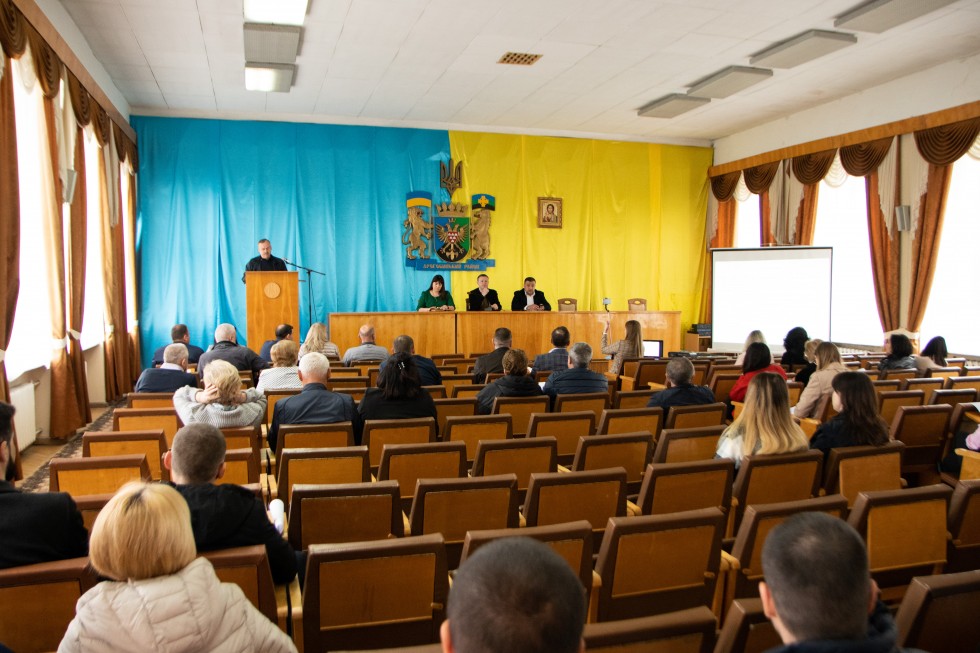 У Дрогобицькій РВА відбувся круглий стіл щодо захисту прав споживачів в умовах правового режиму воєнного стану