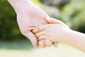 Діти-сироти і діти без батьківського піклування зможуть швидше потрапити в родини