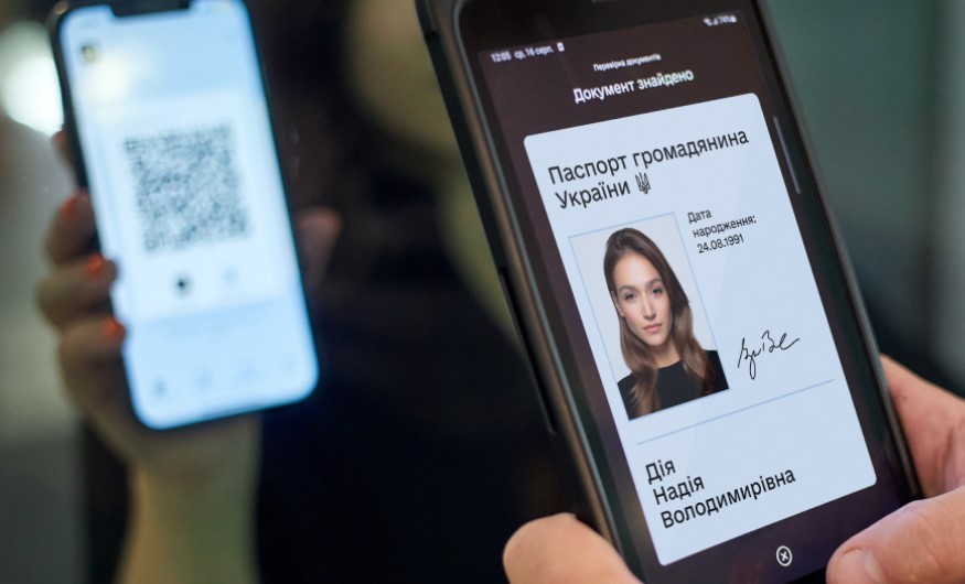 Службовий акаунт у Дії: авторизуйтесь у Дії від імені держустанови чи бізнесу та перевіряйте цифрові документи в кілька кліків