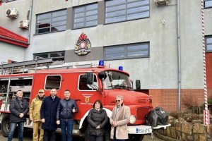 Дрогобиччина отримала пожежну машину від польських партнерів