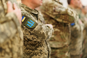 Для родичів бійців тероборони діє гаряча лінія для спілкування з Командувачем
