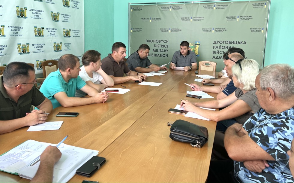 У Новошичах хворий на сказ борсук вкусив чоловіка. У селі та його 5-кілометровій зоні запровадили карантин