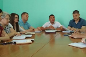 Голова райдержадміністрації провів нараду з керівниками структурних підрозділів