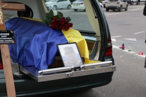 У Дрогобицькій громаді прощаються з Воїном Юрієм Варламовим