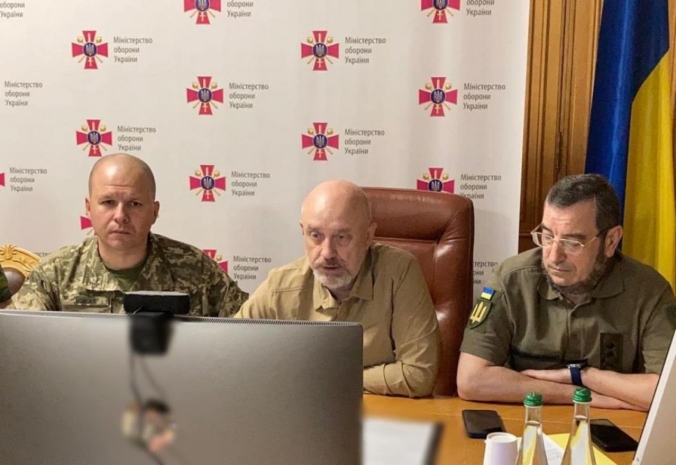 У форматі Рамштайну зроблено черговий крок для зміцнення оборони України &ndash; звернення Олексія Резнікова за підсумками &laquo;Рамштайн-4&raquo;