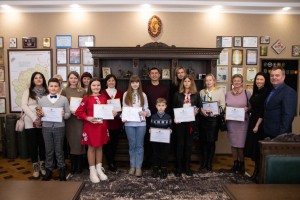 Призери конкурсів імені Тараса Шевченка та Петра Яцика: У Дрогобицькій РВА привітали талановиту молодь Призери конкурсів імені Тараса Шевченка та Петра Яцика: У Дрогобицькій РВА привітали талановиту молодь