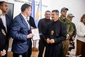 Ієромонах  з Доброгостова Макарій Дутка відзначений нагрудним хрестом від Головнокомандувача &laquo;За сприяння війську&raquo;