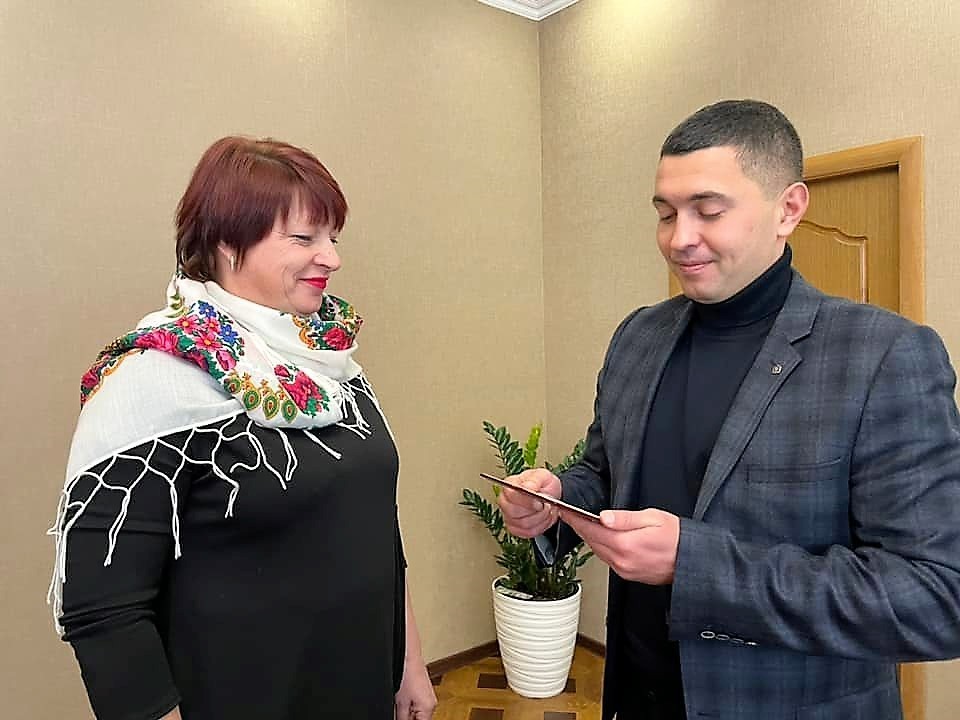 Степан Кулиняк вручив нагороди &laquo;Мати-героїня&raquo; трьом жінкам Дрогобицького району