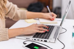 Робота з найвищою зарплатою: які спеціалісти потрібні на Львівщині