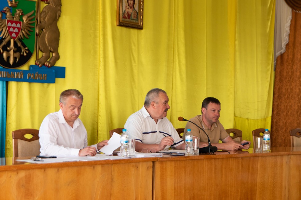 Список Почесних громадян Дрогобиччини та програма “Здоров’я”: які питання розглянули на ХХ черговій сесії Дрогобицької районної ради Список Почесних громадян Дрогобиччини та програма “Здоров’я”: які питання розглянули на ХХ черговій сесії Дрогобицької районної ради