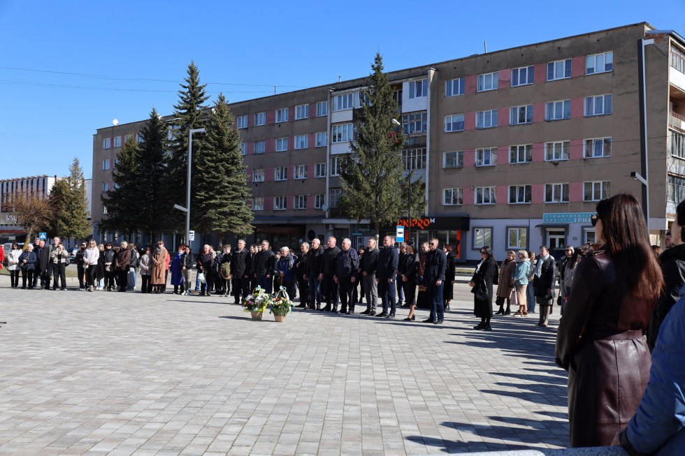 212 років від дня народження Тараса Шевченка: Дрогобицька РВА долучились до комемораційного заходу в Бориславі