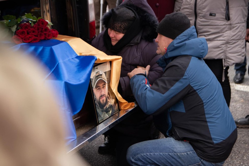 Сьогодні Дрогобиччина прощається із 29-річним Захисником