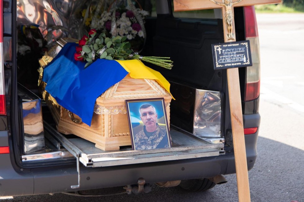 Дрогобиччина прощається ще з одним Героєм, який загинув у російсько-українській війні