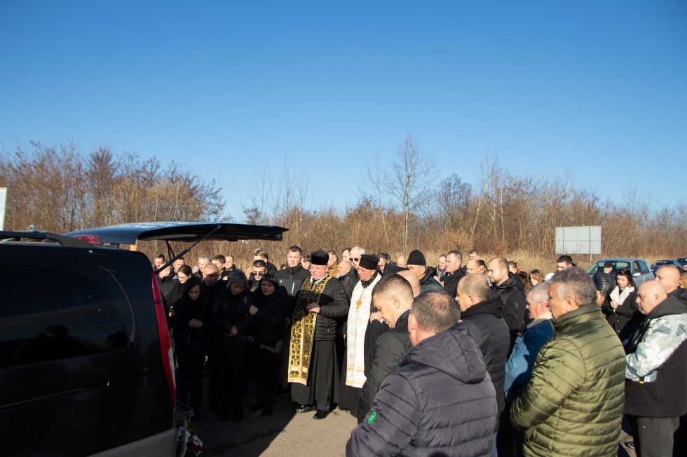 На щиті повернулись воїни з Бориславської громади Назар Паращак та Андрій Яськів