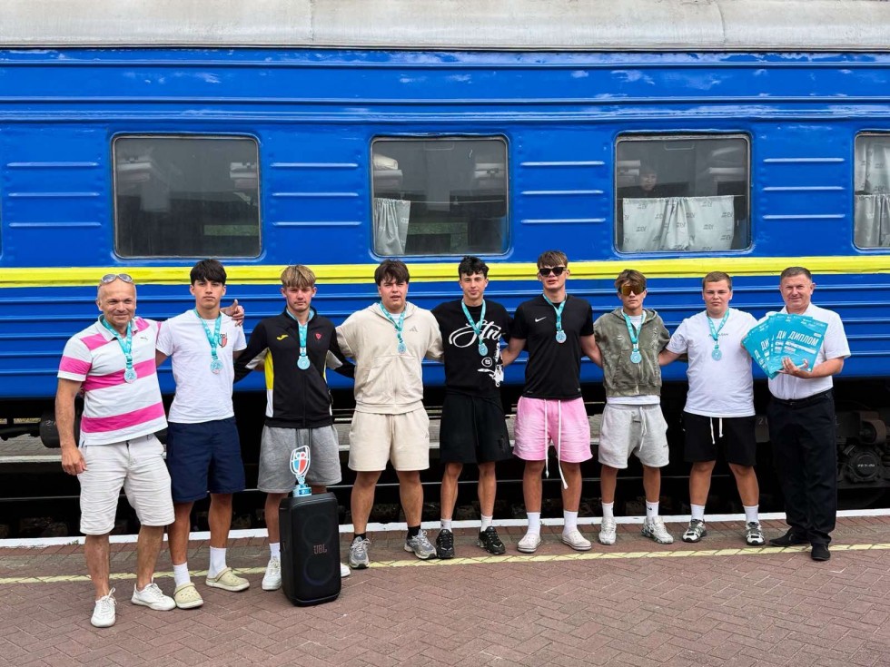 Команда з Борислава виборола &ldquo;срібло&rdquo; у фіналі &laquo;Пліч-о-пліч всеукраїнські шкільні ліги&raquo; з масового футболу